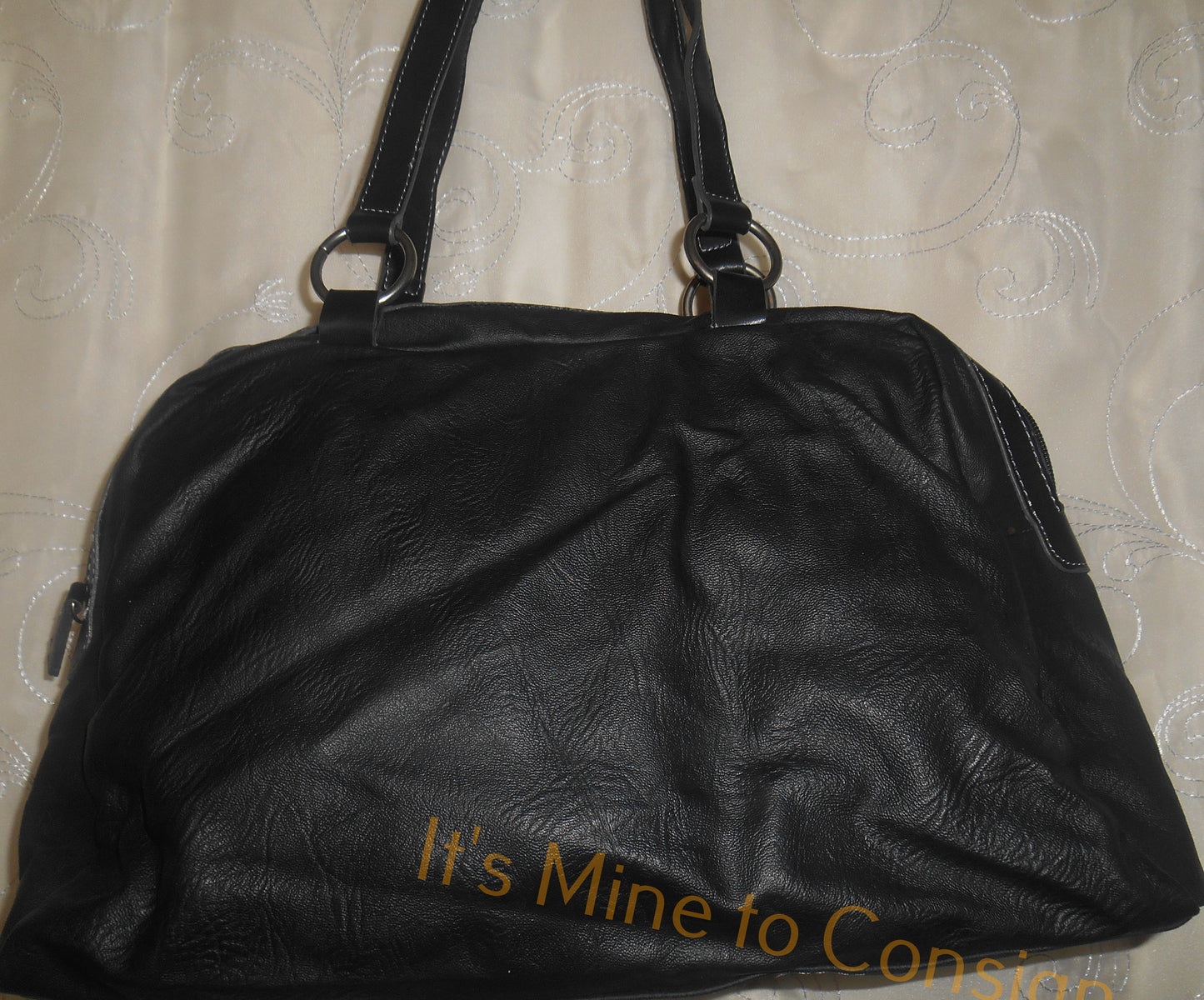 XOXO Purse with Ruffles