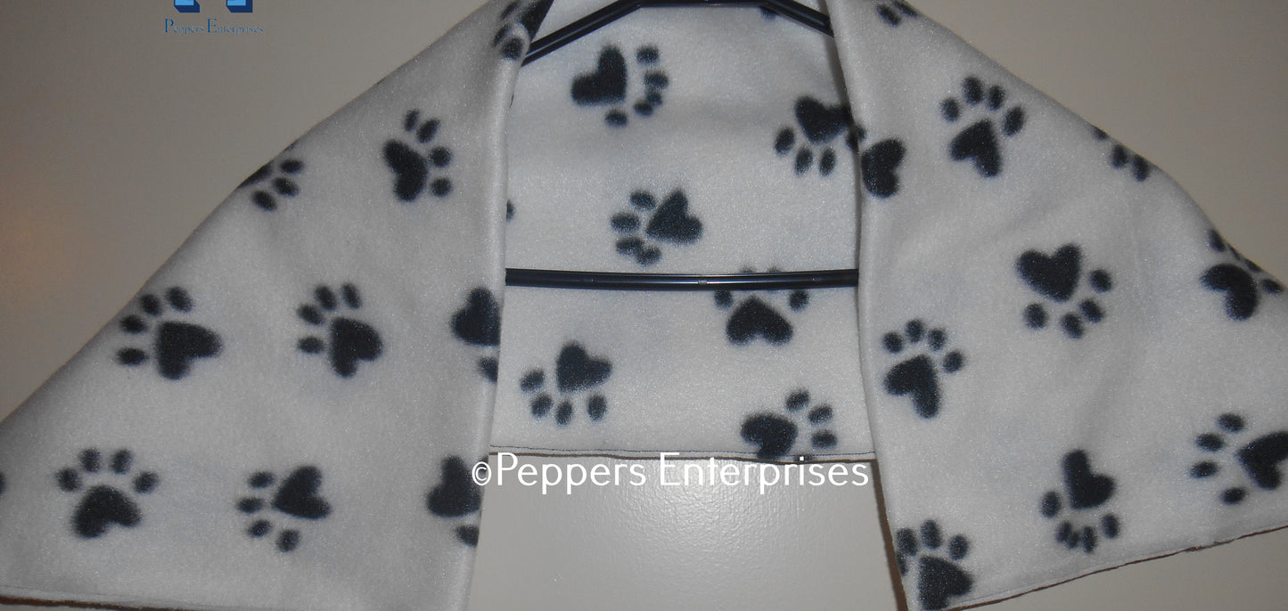 Dog Paws Throw