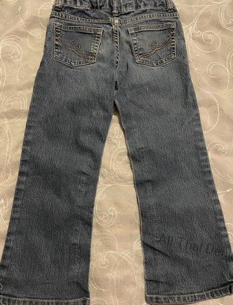 Sonoma Girls Jeans w/Hearts on back pocket